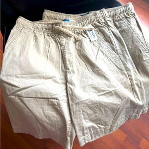 Old navy khaki shorts